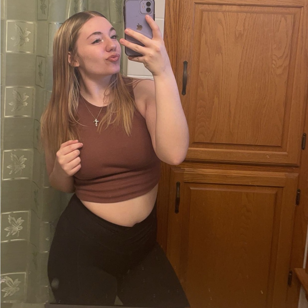 Meet your Posher, Kara